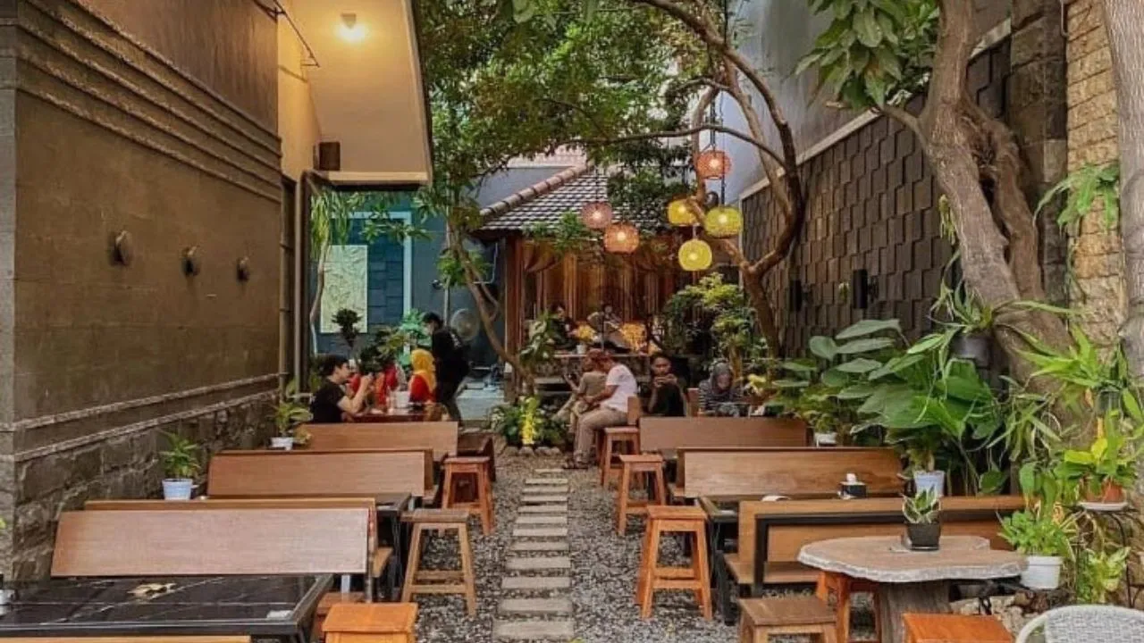 Dee Coffee House